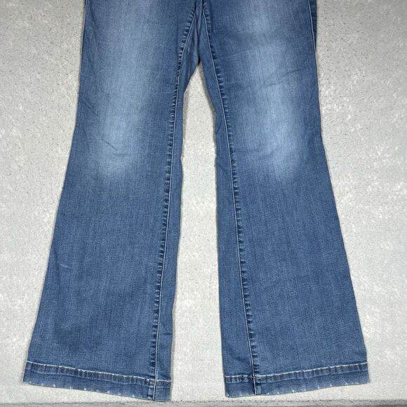 Torrid Bombshell Flare Jeans Premium Stretch High-Rise Womens 18 Tall 36x33 Blue - Picture 2 of 14
